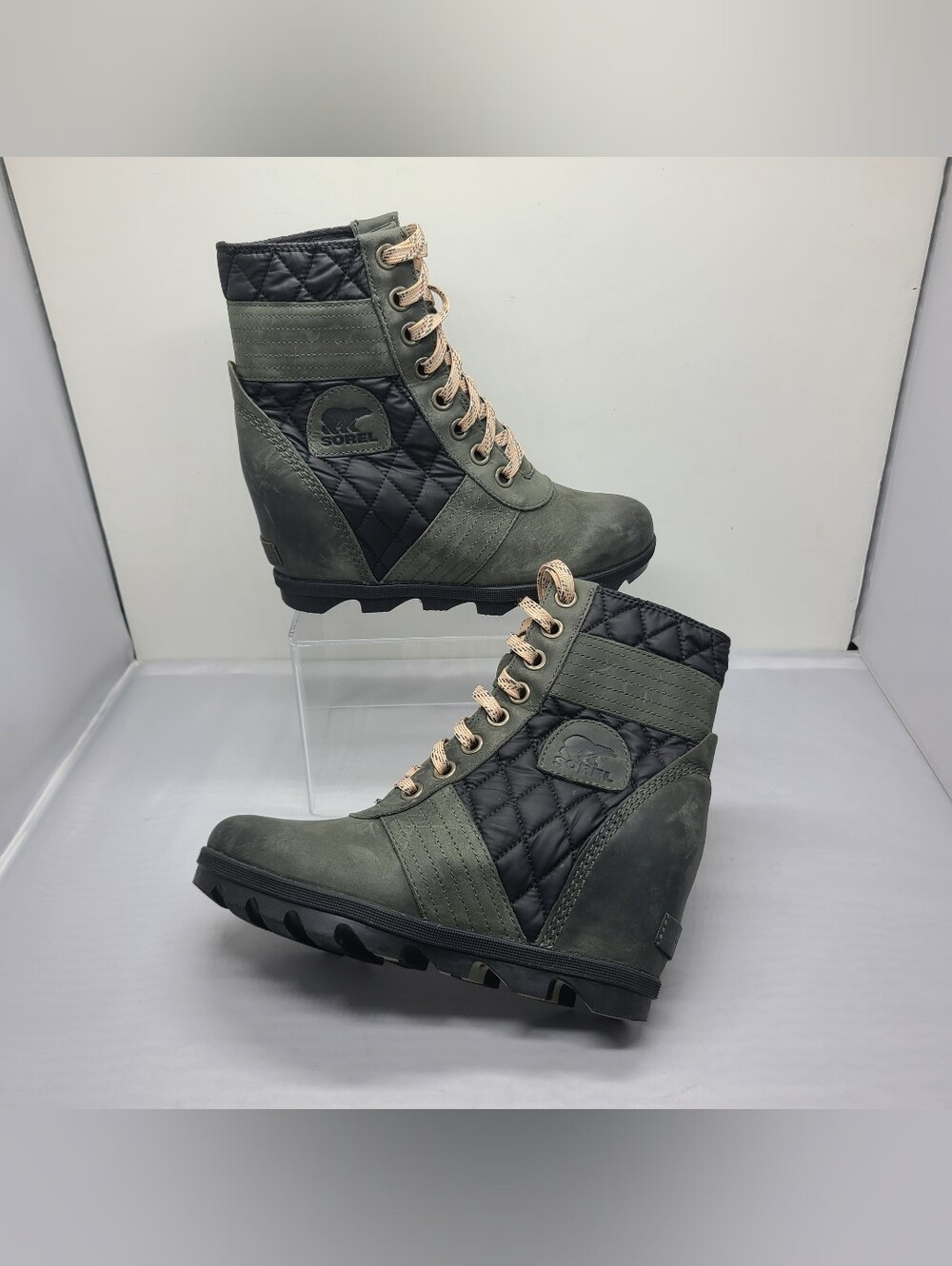Sorel Lexie Wedge Boots Dark Slate Quilted Leather Waterproof - women size 8